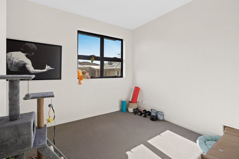 Photo - 301/56 Tryon Street, Upper Mount Gravatt QLD 4122 - Image 11