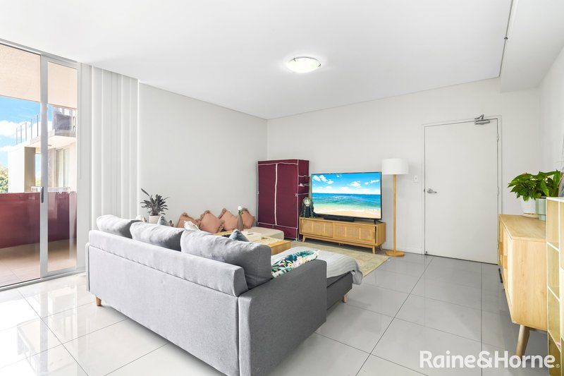 Photo - 301/6 East Street, Granville NSW 2142 - Image 6