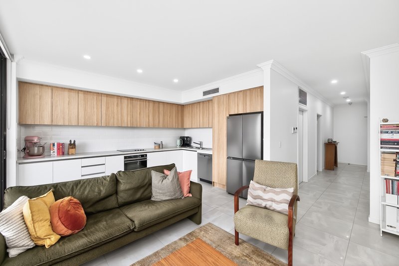 Photo - 301/612 Beaufort Street, Mount Lawley WA 6050 - Image 2