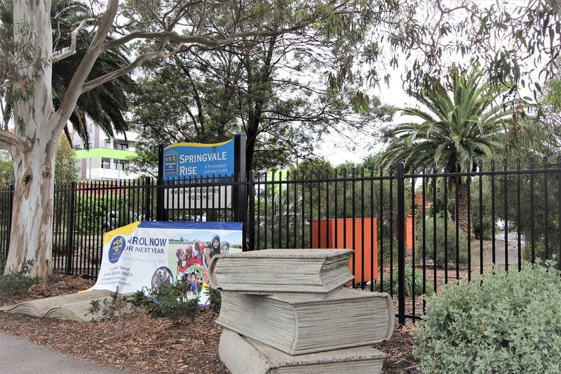 Photo - 301/62 Buckingham Avenue, Springvale VIC 3171 - Image 10