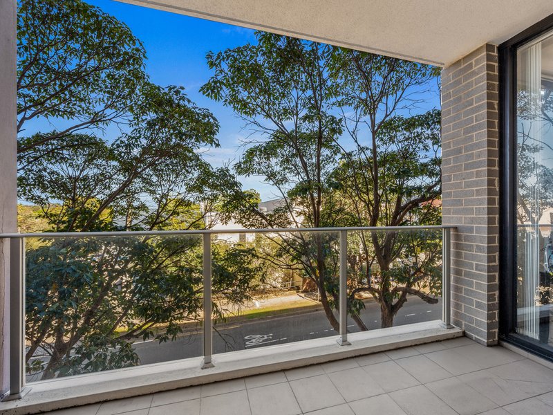 Photo - 301/70 Charlotte Street, Campsie NSW 2194 - Image 3