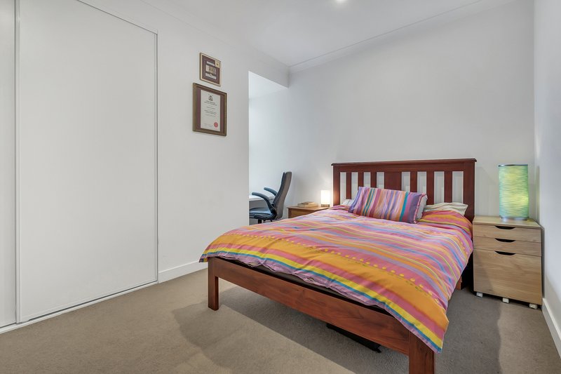 Photo - 301/8 Olive York Way, Brunswick West VIC 3055 - Image 7