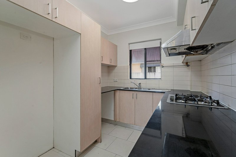 Photo - 30/19-27 Eastbourne Road, Homebush West NSW 2140 - Image 3