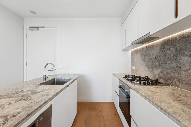 Photo - 301a/51 Johnson Street, Reservoir VIC 3073 - Image 5