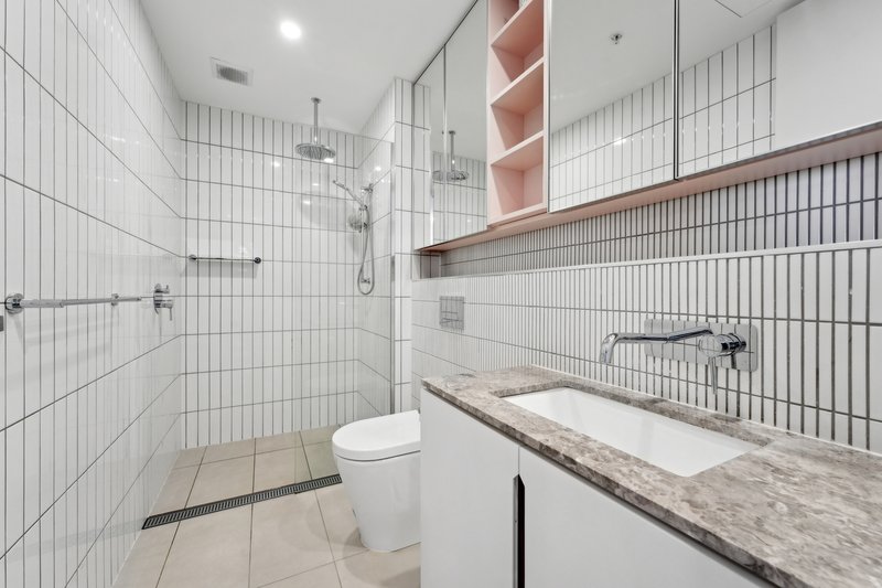 Photo - 301a/51 Johnson Street, Reservoir VIC 3073 - Image 10