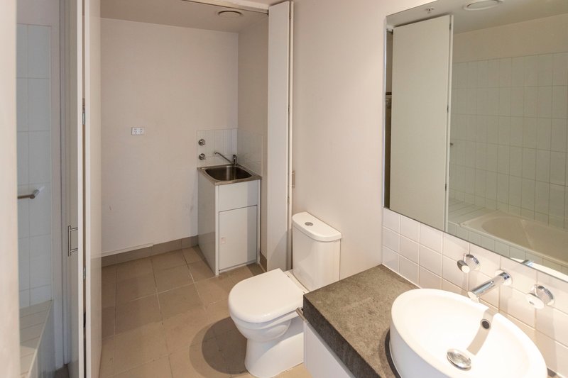 Photo - 301A/57 Bay Street, Port Melbourne VIC 3207 - Image 7