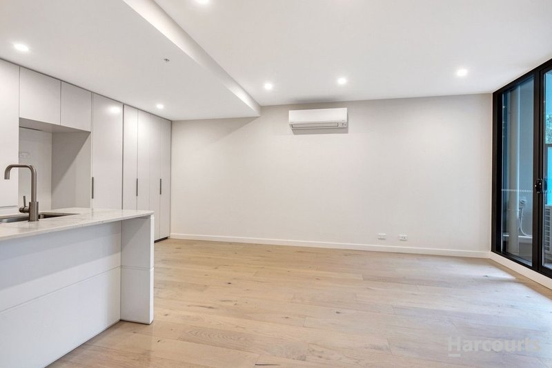 Photo - 301a/9-11 Martin Street, Heidelberg VIC 3084 - Image 2