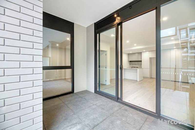 Photo - 301a/9-11 Martin Street, Heidelberg VIC 3084 - Image 8