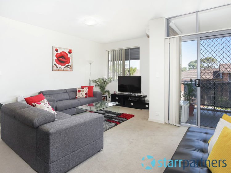 Photo - 30/2 Bruce Street, Blacktown NSW 2148 - Image 2