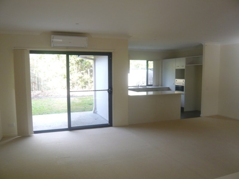 Photo - 30/2 Catalina Way, Upper Coomera QLD 4209 - Image 5