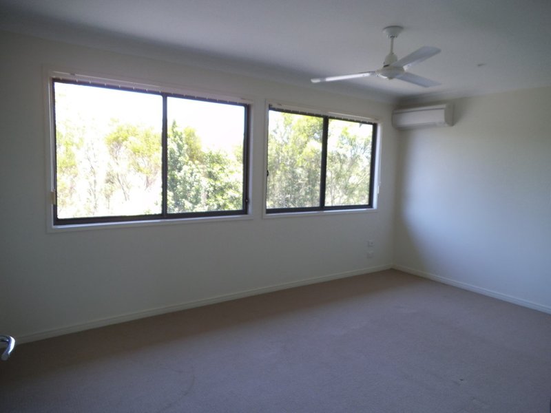 Photo - 30/2 Catalina Way, Upper Coomera QLD 4209 - Image 7