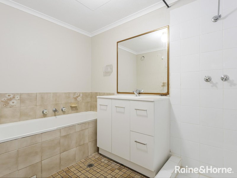 Photo - 30/2 Charles Street, Parramatta NSW 2150 - Image 5