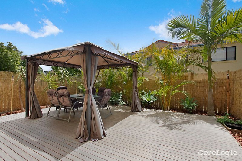 Photo - 30/2 Concord Circuit, Robina QLD 4226 - Image 2