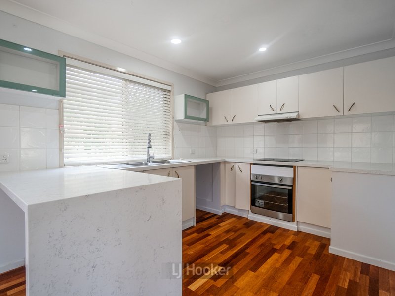 Photo - 302 Middle Road, Boronia Heights QLD 4124 - Image 1