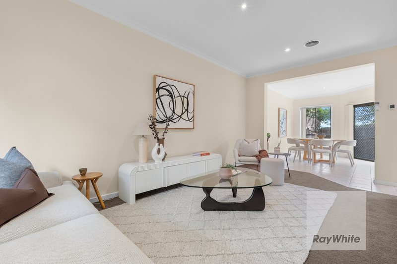 Photo - 30/2 Shoalhaven Street, Bundoora VIC 3083 - Image 2