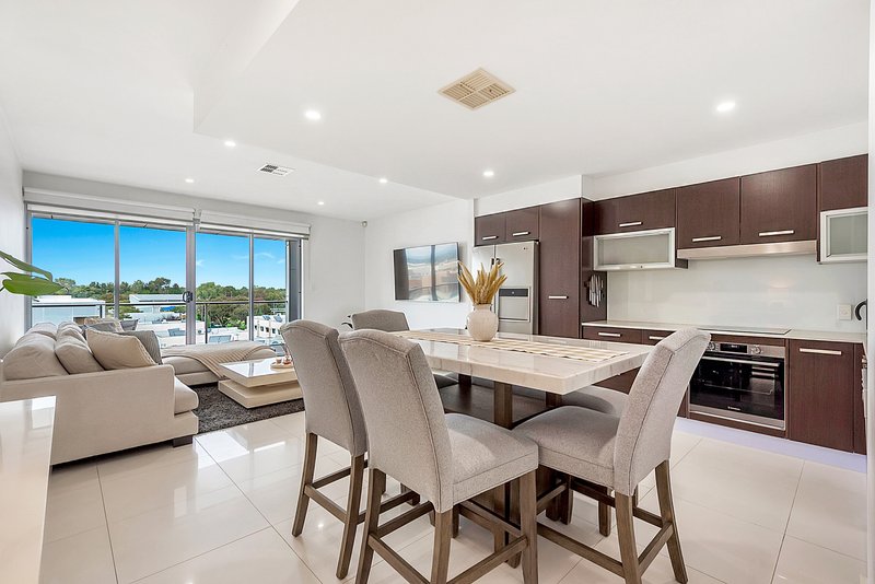 Photo - 302/1-5 Euston Walk, Mawson Lakes SA 5095 - Image 3
