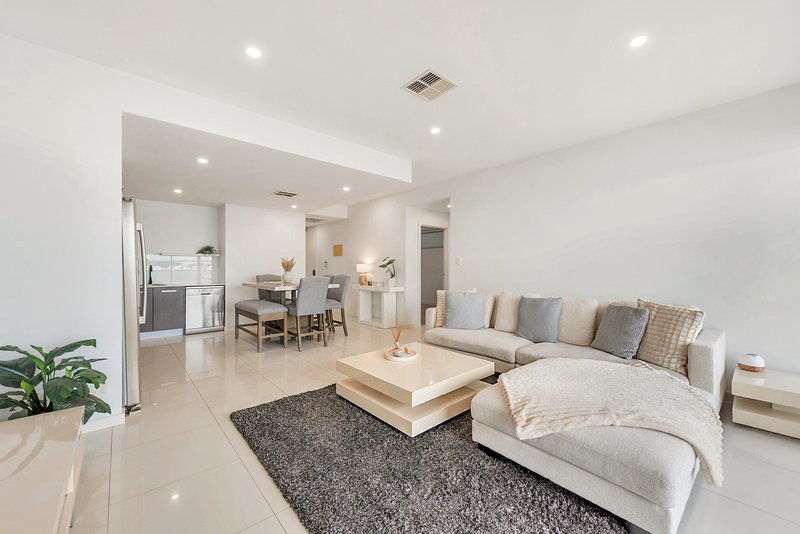 Photo - 302/1-5 Euston Walk, Mawson Lakes SA 5095 - Image 7