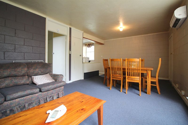 Photo - 302/1 Batchelor Street, Queenstown TAS 7467 - Image 3