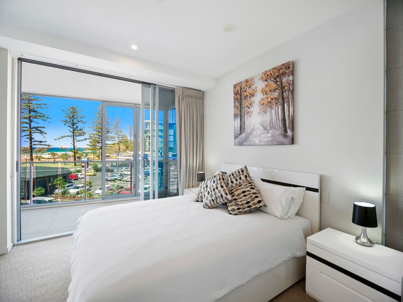 Photo - 302/1 Douglas Street, Coolangatta QLD 4225 - Image 7