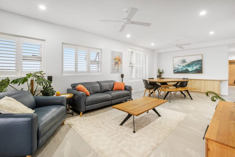 Photo - 302/1 Mantra Esplanade, Birtinya QLD 4575 - Image 5