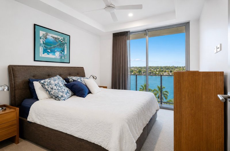 Photo - 302/1 Mantra Esplanade, Birtinya QLD 4575 - Image 8