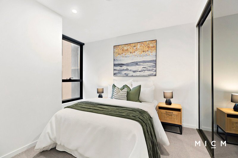 Photo - 302/119 Abeckett Street, Melbourne VIC 3000 - Image 6