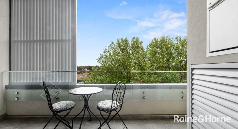 Photo - 302/1356-1362 Botany Road, Botany NSW 2019 - Image 2
