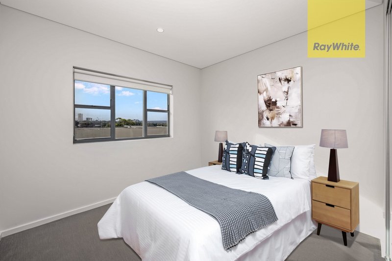 Photo - 302/164 Great Western Highway, Westmead NSW 2145 - Image 6