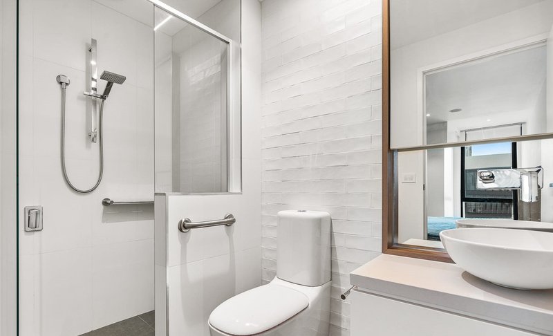 Photo - 302/19-21 Poplar Street, Box Hill VIC 3128 - Image 6