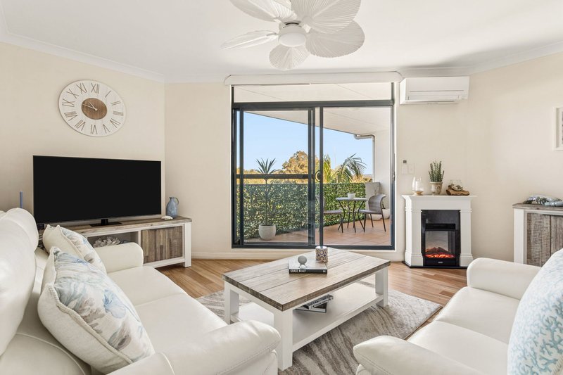 Photo - 302/20 Wellington Street, Narrabeen NSW 2101 - Image 5