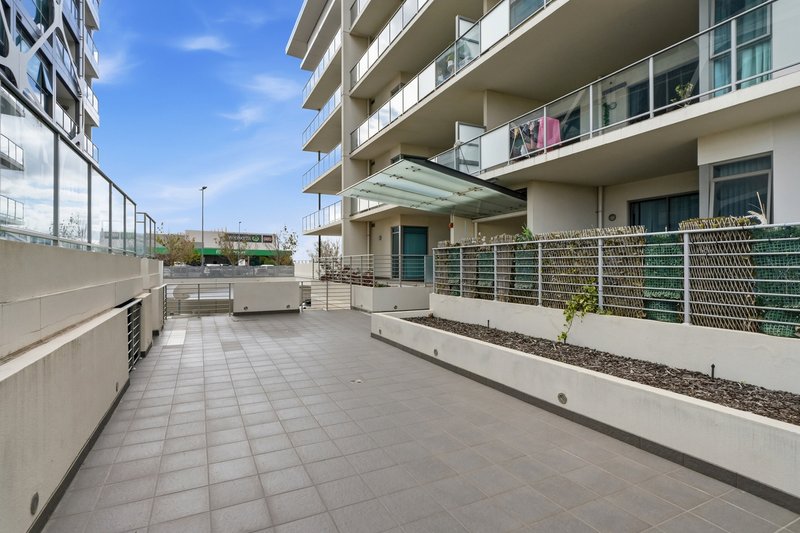 Photo - 302/21 Malata Crescent, Success WA 6164 - Image 4