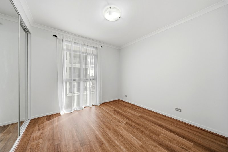 Photo - 302/21 Malata Crescent, Success WA 6164 - Image 20