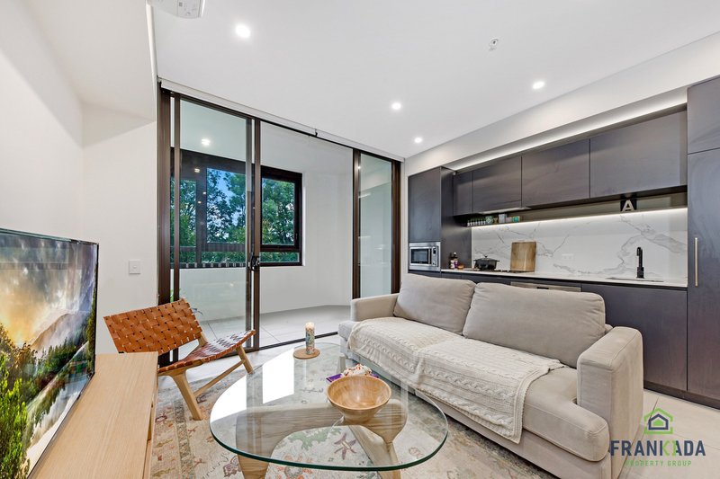 Photo - 302/2D Wharf Road, Melrose Park NSW 2114 - Image 1