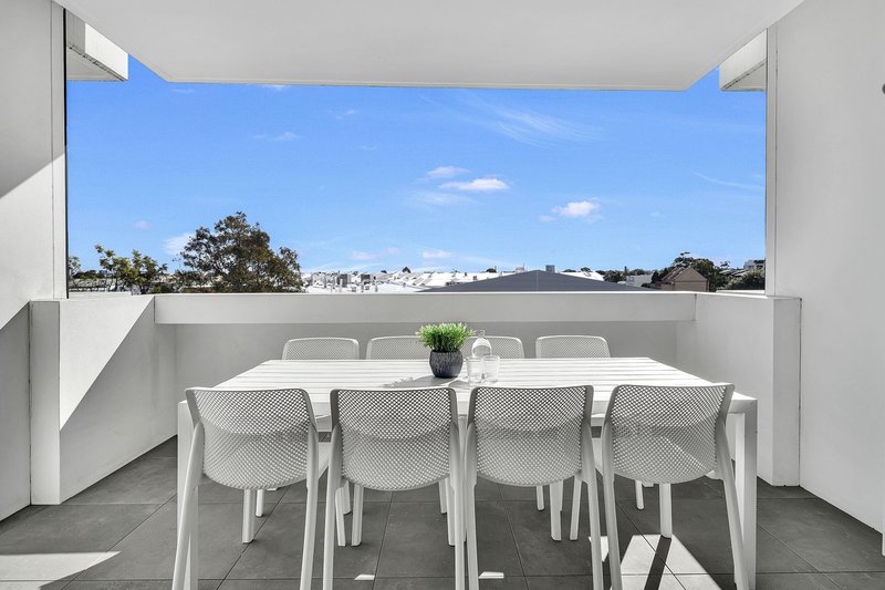Photo - 302/3 Ralph Street, Alexandria NSW 2015 - Image 4
