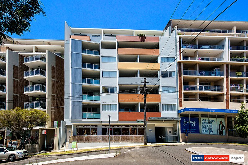 Photo - 302/4-6 Kensington Street, Kogarah NSW 2217 - Image 1