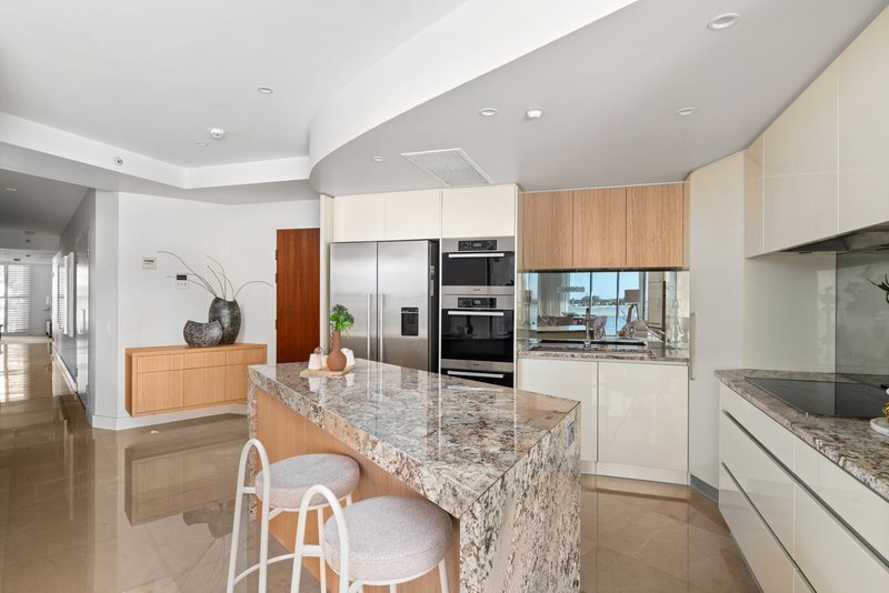 Photo - 302/42 Duporth Avenue, Maroochydore QLD 4558 - Image 4