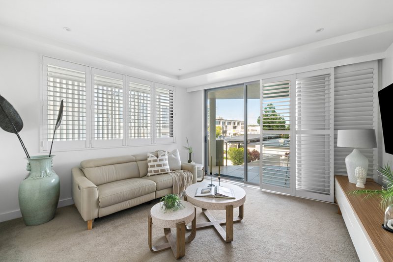 Photo - 302/42 Duporth Avenue, Maroochydore QLD 4558 - Image 22