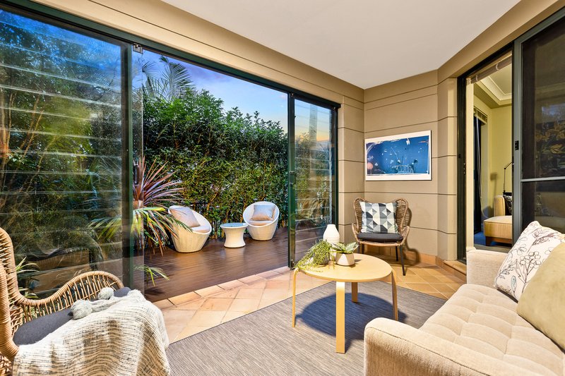 Photo - 302/433 Alfred Street North, Neutral Bay NSW 2089 - Image 5