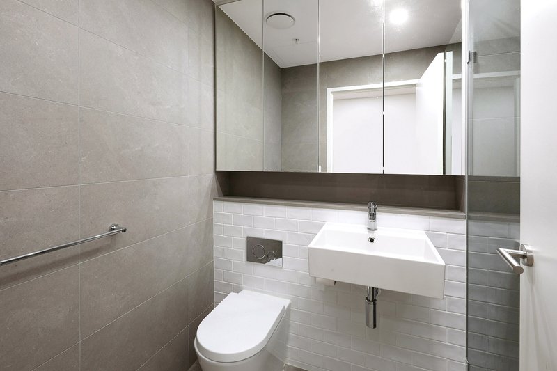 Photo - 302/44 Regent Street, Kogarah NSW 2217 - Image 6
