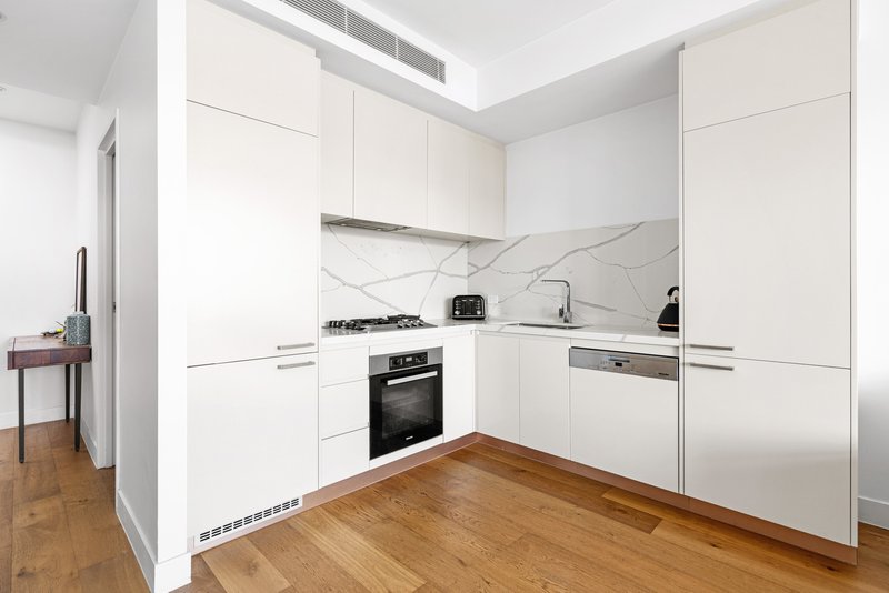 Photo - 302/467 Miller Street, Cammeray NSW 2062 - Image 4
