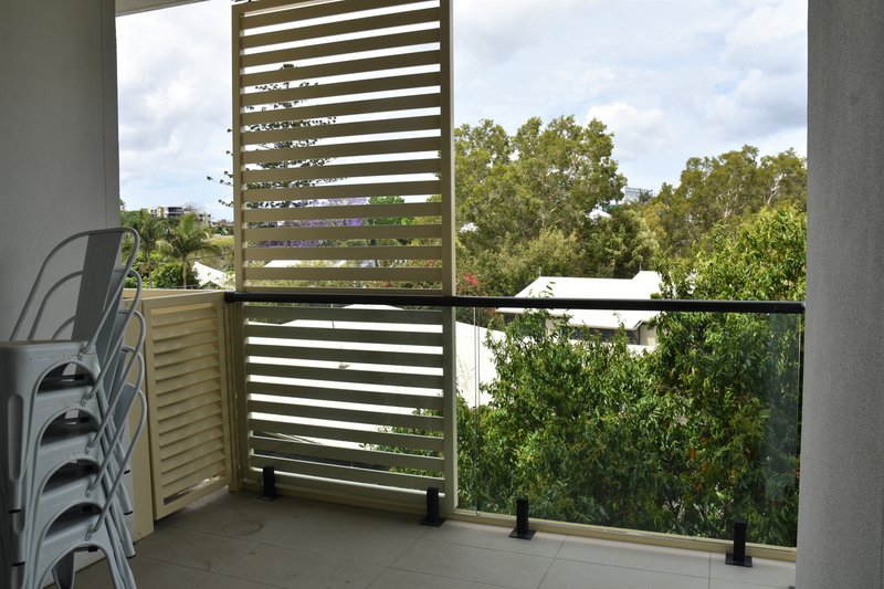 Photo - 302/58 Thistle Street, Lutwyche QLD 4030 - Image 10