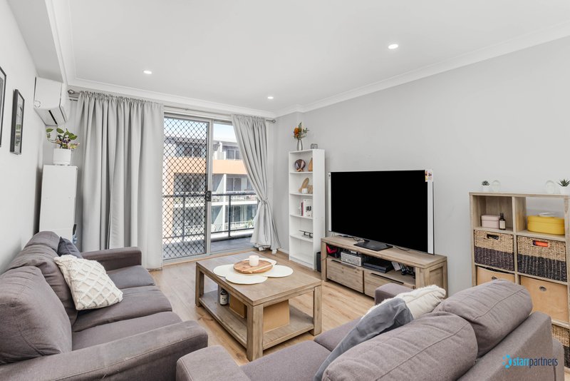 Photo - 302/8b Myrtle Street, Prospect NSW 2148 - Image 1