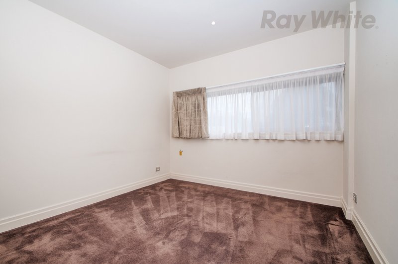 Photo - 302/91-93 Tram Road, Doncaster VIC 3108 - Image 11