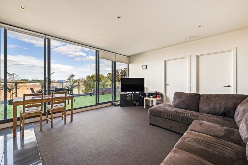 Photo - 302/951 Dandenong Road, Malvern East VIC 3145 - Image 4