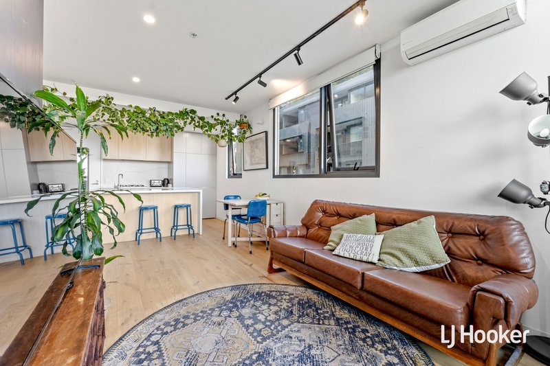 Photo - 302B/8 Falcon Court, Footscray VIC 3011 - Image 4