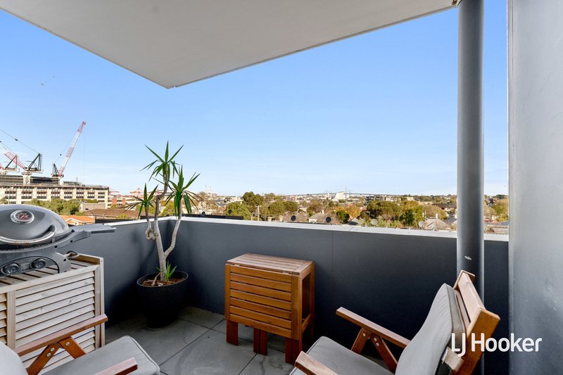Photo - 302B/8 Falcon Court, Footscray VIC 3011 - Image 6