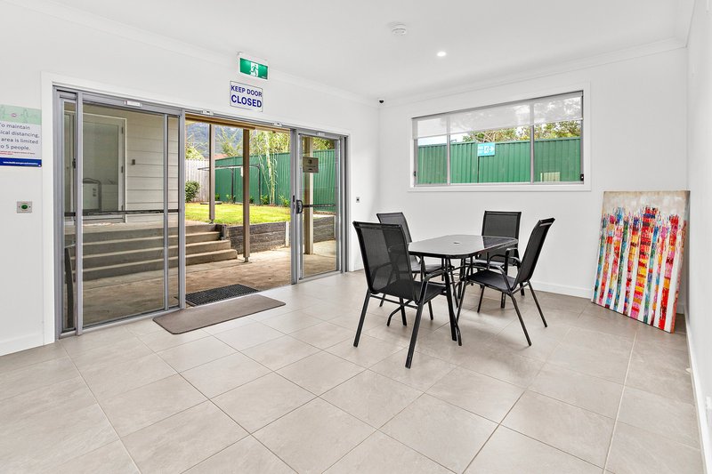 Photo - 303 Princes Highway, Corrimal NSW 2518 - Image 6