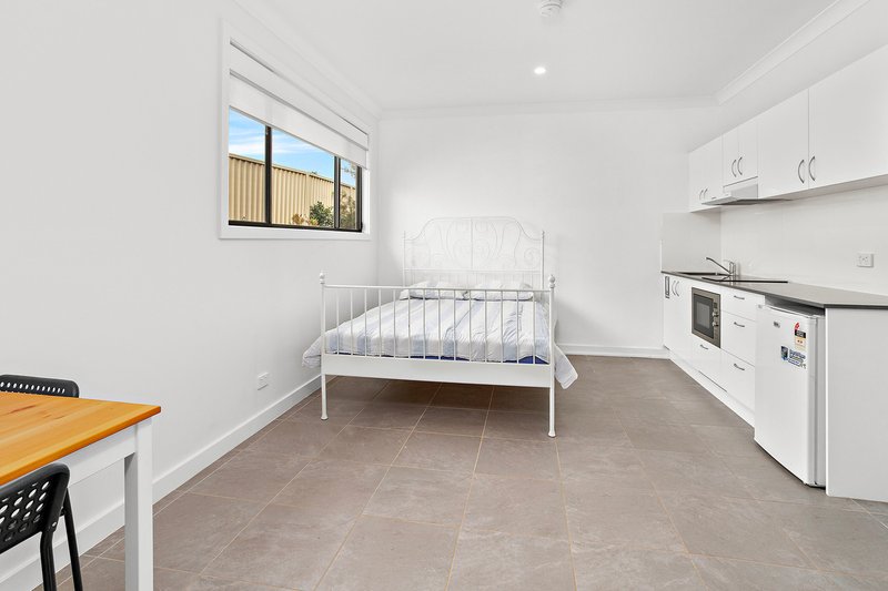 Photo - 303 Princes Highway, Corrimal NSW 2518 - Image 7