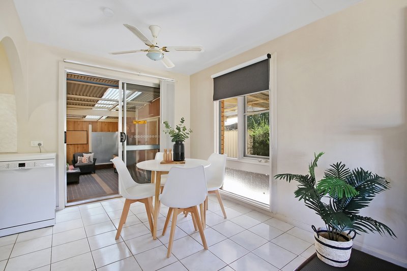 Photo - 303 Sunshine Court, Lavington NSW 2641 - Image 2