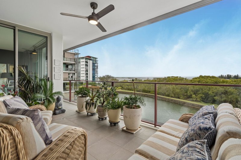 Photo - 30302/2 Ephraim Island, Paradise Point QLD 4216 - Image 5